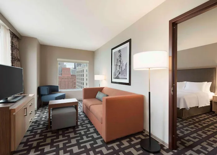Hotel Homewood By Hilton West Loop Fulton Mkt Area Chicago