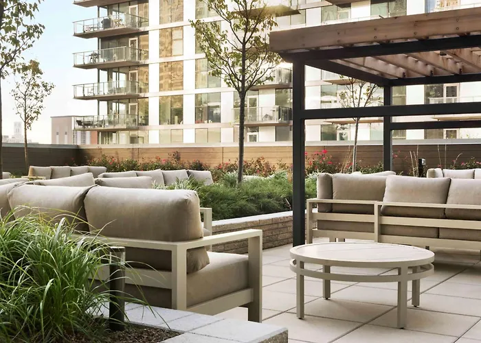 Homewood By Hilton West Loop Fulton Mkt Area Hotel Chicago