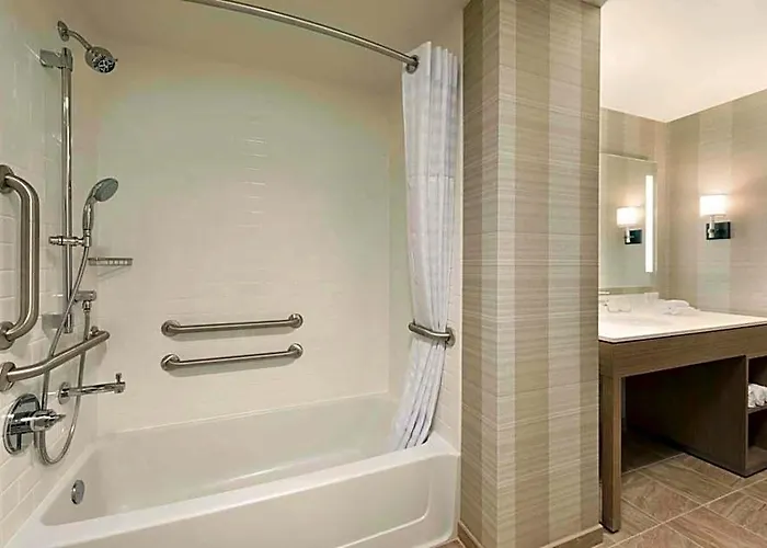 Homewood By Hilton West Loop Fulton Mkt Area Hotel Chicago