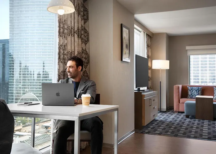 Hotel Homewood By Hilton West Loop Fulton Mkt Area Chicago